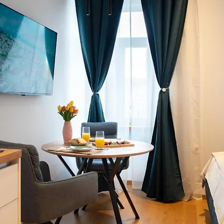 Studio Apartments Rijeka Exterior photo