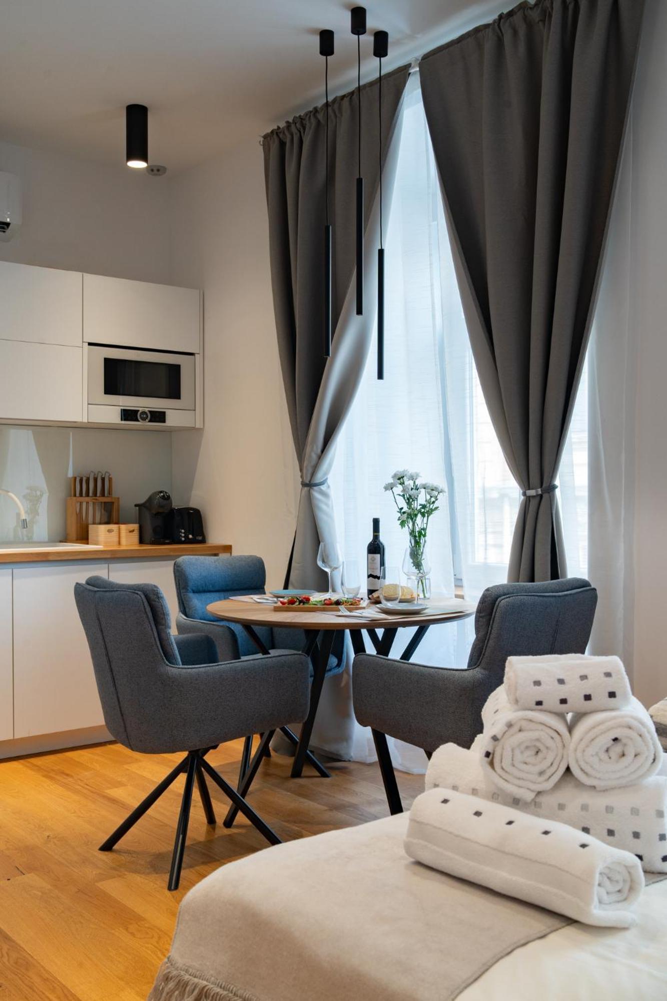 Studio Apartments Rijeka * Rijeka