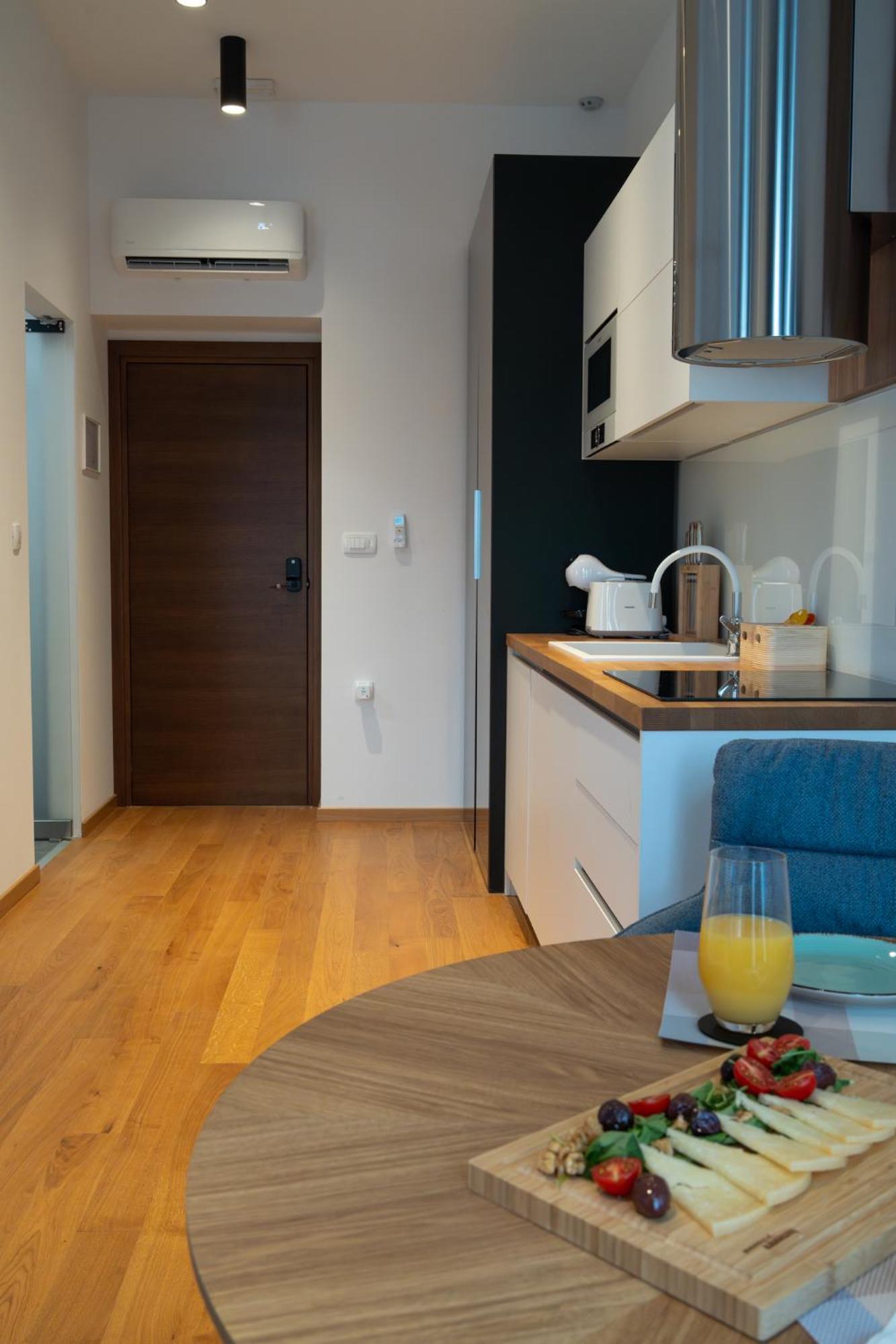 Studio Apartments Rijeka *